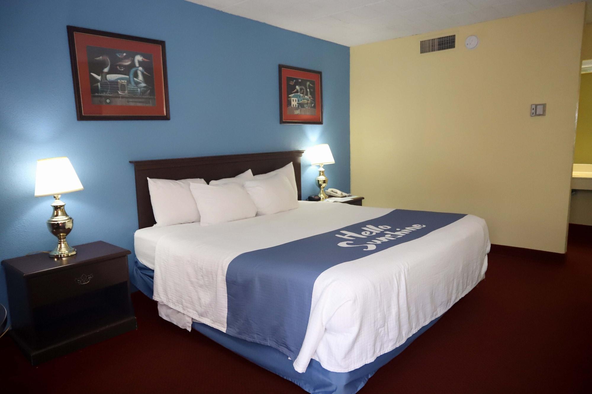 Days Inn Восток Страудсберг Экстерьер фото