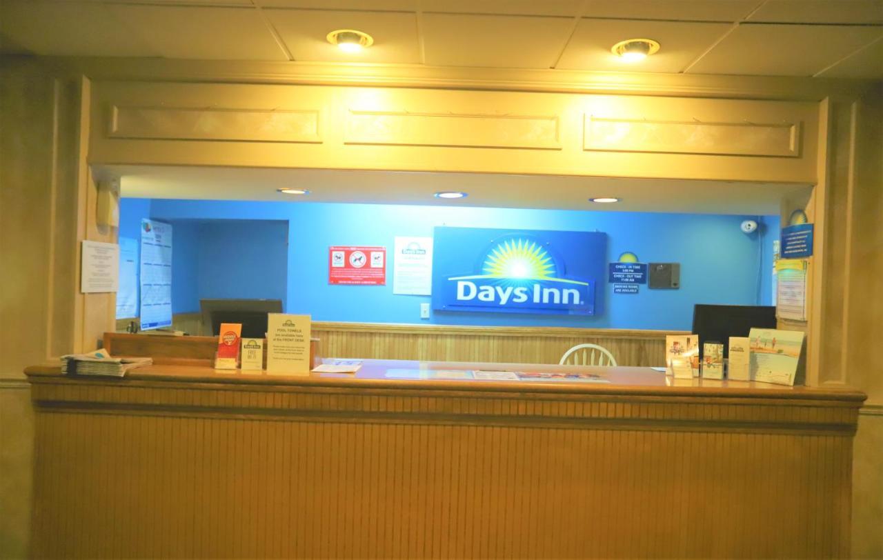 Days Inn Восток Страудсберг Экстерьер фото